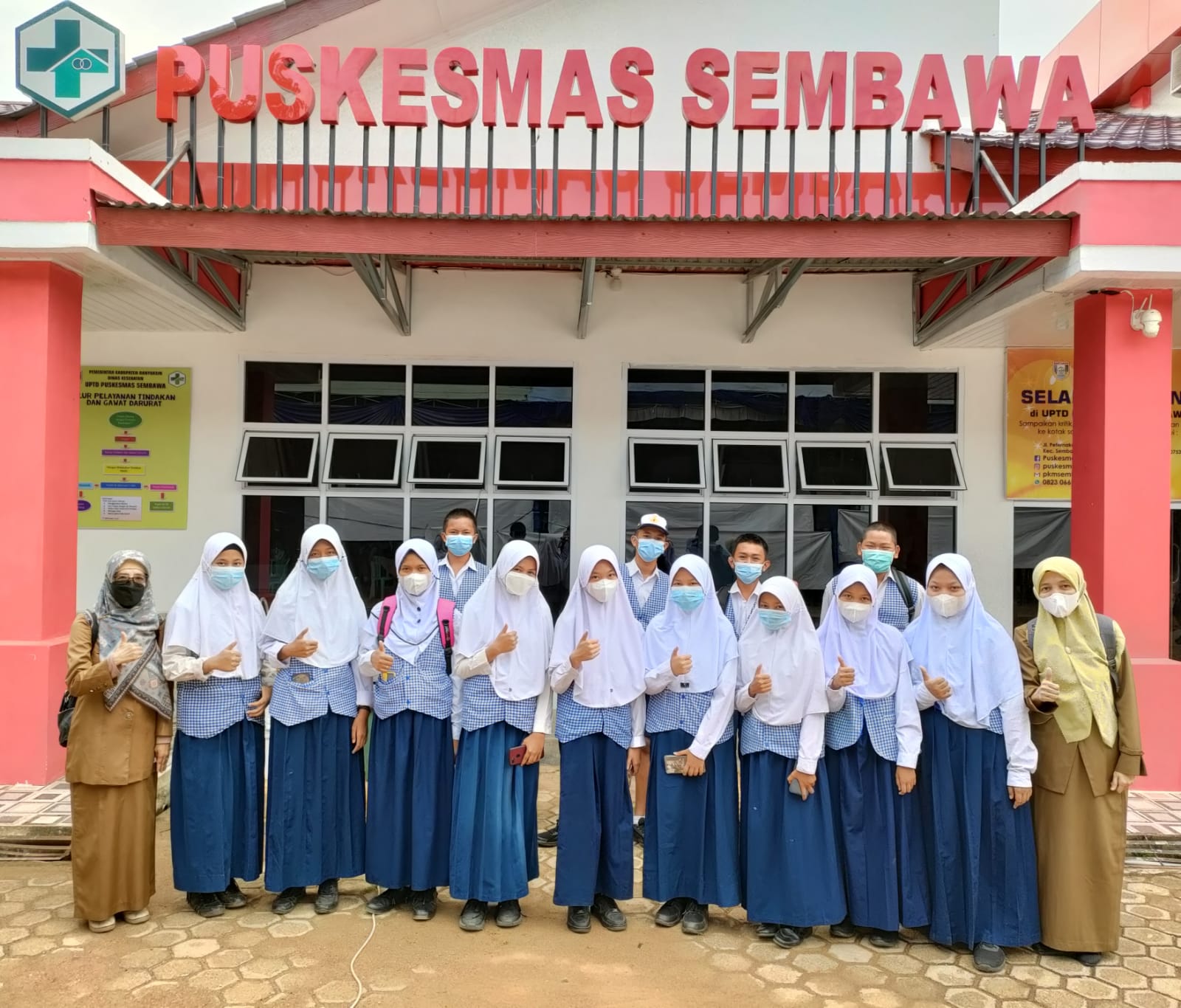 VAKSIN COVID BAGI SISWA SMPN 1 SEMBAWA